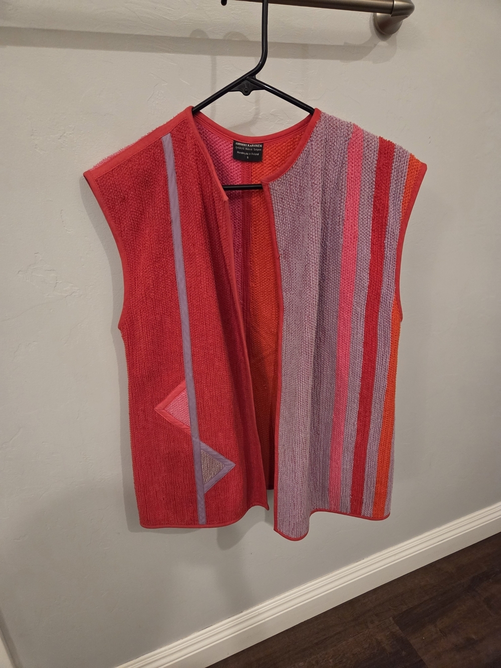 ANNIKKI KARVINEN FINLAND sleeveless vest